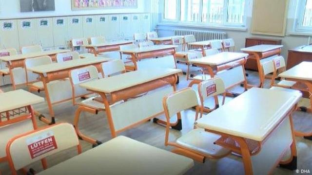 OKULLARI ACIK TUTMA iSTEGi OKULLARI ACIK TUTMA iSTEGi