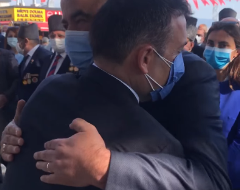 FAIK OKTAY SOZER VE HAYRI TURKYILMAZ VEDALASMA FAIK OKTAY SOZER VE HAYRI TURKYILMAZ VEDALASMA