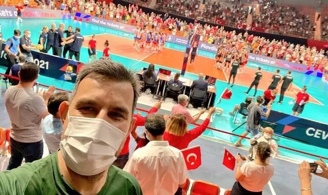 TURKiYE CEKYA KADIN MiLLi VOLEYBOL MACI VE DR MUSTAFA ESGiN TURKiYE CEKYA KADIN MiLLi VOLEYBOL MACI VE DR MUSTAFA ESGiN
