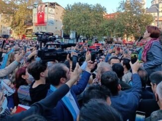 MERAL AKSENER ORHANGAZI MITINGI