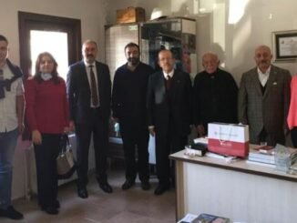 YAZI iCiN ERDEM SAKER FELSEFE KULUBU ZiYARETi GURKAN KAYA