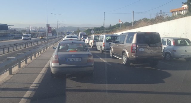 MUDANYA YOLU SABAH TRAFiGi