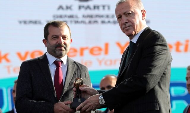 CUMHURBASKANI RECEP TAYYiP ERDOGAN VE GURSU BELEDiYE BASKANI MUSTAFA ISIK CUMHURBASKANI RECEP TAYYiP ERDOGAN VE GURSU BELEDiYE BASKANI MUSTAFA ISIK