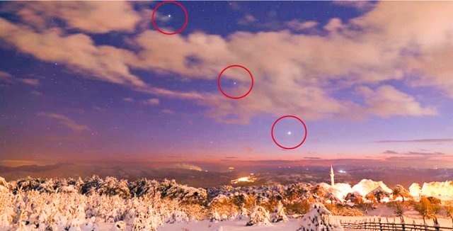 KiRAZLI KOYUNDEN GOKYUZU VE JUPiTER SATURN VENUS GEZEGENLERiYLE LEONARD KUYRUKLUYILDIZI TUNC TEZEL FOTOGRAFI NASA KiRAZLI KOYUNDEN GOKYUZU VE JUPiTER SATURN VENUS GEZEGENLERiYLE LEONARD KUYRUKLUYILDIZI TUNC TEZEL FOTOGRAFI NASA