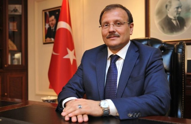 TBMM iNSAN HAKLARI iNCELEME KOMiSYONU BASKANI HAKAN CAVUSOGLU TBMM iNSAN HAKLARI iNCELEME KOMiSYONU BASKANI HAKAN CAVUSOGLU