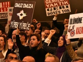 TURK METAL GEMLIK SUBE KONGRESI GREV KARARI