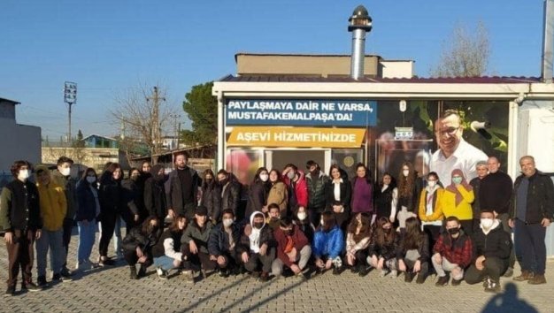 MUSTAFAKEMALPASA LISE OGRENCISI TOPLUM HIZMETINDE GONULLULUK CALISMASI MUSTAFAKEMALPASA LISE OGRENCISI TOPLUM HIZMETINDE GONULLULUK CALISMASI