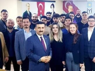 YAZI iCiN iYi PARTi iL GENCLiK KOLLARI iSTiSARE SELCUK TURKOGLU