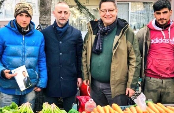 DEVA PARTISI IL BASKANI SERKAN OZGOZ INEGOL PAZARYERI DEVA PARTISI IL BASKANI SERKAN OZGOZ INEGOL PAZARYERI