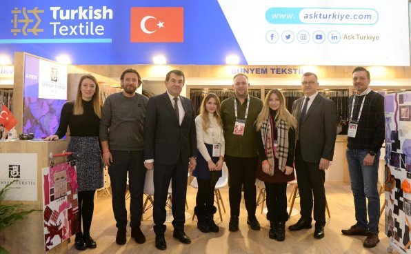 PARiS TEKSTiL FUARI BTSO MECLiS BASKANI ALi UGUR