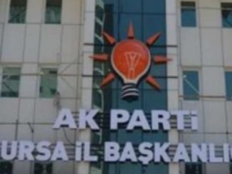 AK PARTi BURSA SECiM HAZIRLIGI BASLADI TEBDiLi KIYAFET BELEDiYE BASKANLARINI SORUYORLAR