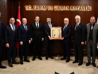 TARIM VE ORMAN BAKANI VAHiT KiRiSCi DAVUT GURKAN OKTAY YILMAZ BURSA MiLLETVEKiLLERi