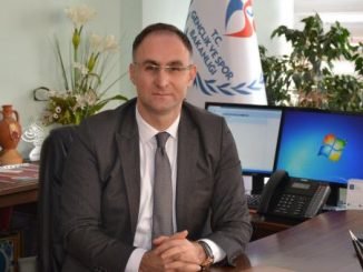 GENCLiK SPOR BAKANLIGI YATIRIMLAR VE iSLETMELER GENEL MUDURU PROF DR SULEYMAN SAHiN