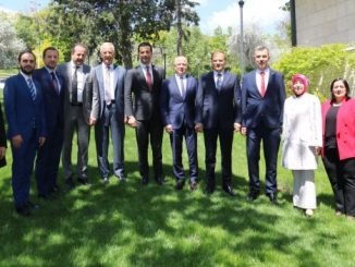 AK PARTi MARMARA KOORDiNATORU iSMAiL KAYA VE BURSA EKiBi