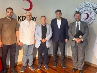 BURSA ORTODOKS HIRISTIYAN TOPLULUGU METROPOLITI YUAKIM BILLIS KIZILAY BURSA SUBESI ZIYARETI