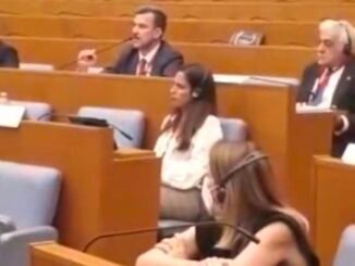 AKDENiZ ASAMBLESi MUSTAFA ESGiN KONUSMASI