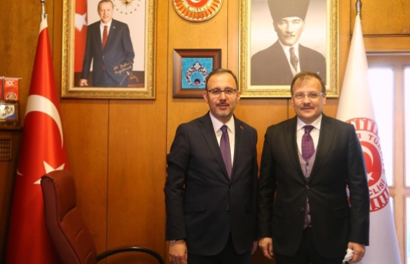 GENCLIK VE SPOR BAKANI DR MEHMET MUHARREM KASAPOGLU ILE HAKAN CAVUSOGLU GENCLIK VE SPOR BAKANI DR MEHMET MUHARREM KASAPOGLU ILE HAKAN CAVUSOGLU