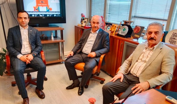 MHP GENEL SEKRETERi iSMET BUYUKATAMAN MHP BURSA MiLLETVEKiLi M HiDAYLET VAHAPOGLU MHP iL BASKANI CiHANGiR KALKANCI MHP GENEL SEKRETERi iSMET BUYUKATAMAN MHP BURSA MiLLETVEKiLi M HiDAYLET VAHAPOGLU MHP iL BASKANI CiHANGiR KALKANCI