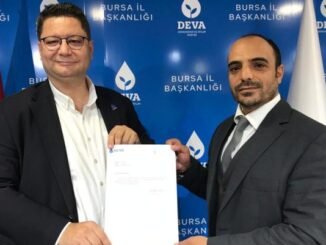 DEVA PARTiSi iL BASKANI SERKAN OZGOZ VE DEVA MUDANYA iLCE BASKANI TUNCAY OZDEMiR