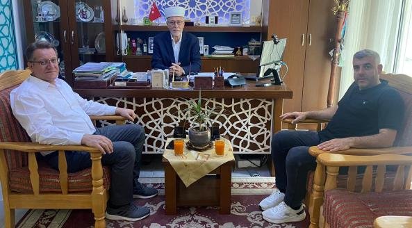 ALi MOLLASALiH VE FEYiZ KOROGLU GUMULCiNE SECiLMiS MUFTUSU iBRNAHiM SERiF ZiYARETi ALi MOLLASALiH VE FEYiZ KOROGLU GUMULCiNE SECiLMiS MUFTUSU iBRNAHiM SERiF ZiYARETi