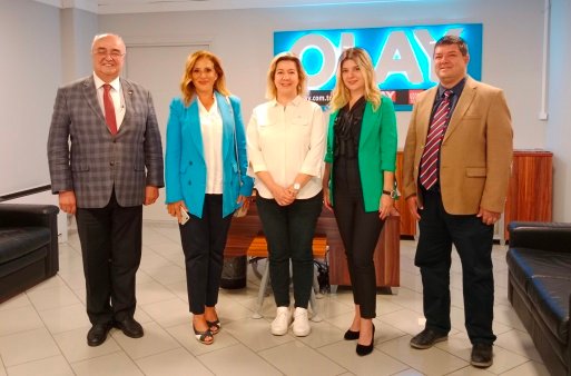 OTiSTiK COCUKLAR VE AiLELERiNE EGiTiM EMEL KANSEROGLU DOC DR MELDA MEDiNE SUNAY SEDA TABANLI AKIN KARAKIZ OTiSTiK COCUKLAR VE AiLELERiNE EGiTiM EMEL KANSEROGLU DOC DR MELDA MEDiNE SUNAY SEDA TABANLI AKIN KARAKIZ