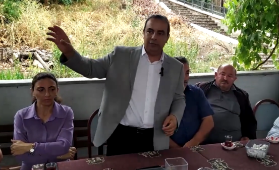 CHP iL BASKANI iSMET KARACA SECKOYDE iNCiR URETiCiLERiYLE GORUSME NURHAYAT ALTACA KAYISOGLU CHP iL BASKANI iSMET KARACA SECKOYDE iNCiR URETiCiLERiYLE GORUSME NURHAYAT ALTACA KAYISOGLU