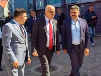 MiLLi EGiTiM BAKAN YARDIMCISI SADRi SYENSOY MUDANYA iNVCELEMELERi ORHAN SAMAST AYHAN TERZi SERKAN GUR