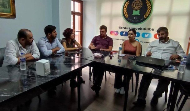 CHP GENCLiK KOLLARI GENEL BASKAN YARDIMCILARI CANAN TASER VE SEDA BSOZDAG TR DUSUNCE KULUBU BASKANI ERCAN YAKUT CHP GENCLiK KOLLARI GENEL BASKAN YARDIMCILARI CANAN TASER VE SEDA BSOZDAG TR DUSUNCE KULUBU BASKANI ERCAN YAKUT