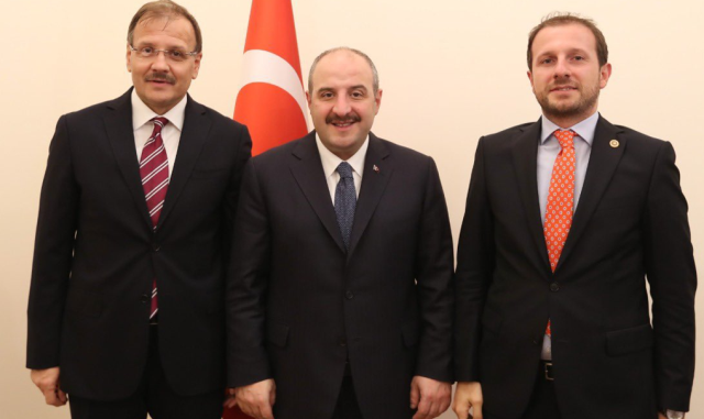 SANAYi VE TEKNOLOJi BAKANI MUSTAFA VARANK HAKAN CAVUSOGLU AHMET KILIC SANAYi VE TEKNOLOJi BAKANI MUSTAFA VARANK HAKAN CAVUSOGLU AHMET KILIC
