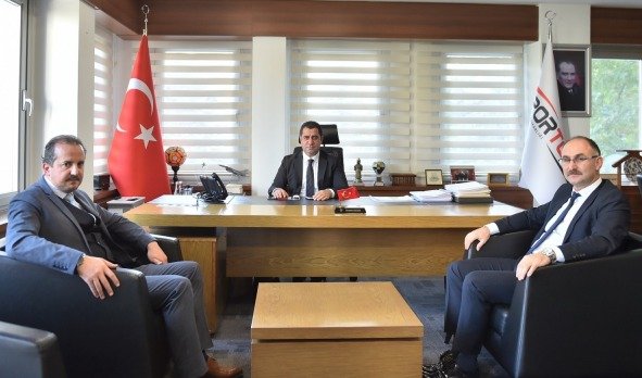 AK PARTI BURSA MILLETVEKILI REFIK OZEN VE YATIRIMLAR VE ISLETMELER GENEL MUDURU PROF DR SULEYMAN SAHIN SPOR TOTO ZIYARETI AK PARTI BURSA MILLETVEKILI REFIK OZEN VE YATIRIMLAR VE ISLETMELER GENEL MUDURU PROF DR SULEYMAN SAHIN SPOR TOTO ZIYARETI