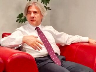 KORKUT ATA FiLM FESTiVALiiCiN BURSAYA GELEN KULTUR VE TURiZM BAKAN YARDIMCISI AHMET MiSBAH DEMiRCAN