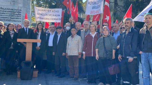 KARACABEY HURRIYET KOYU ATATURK ANITI CELENK KOYUP SESLERINI DUYURDULAR KARACABEY HURRIYET KOYU ATATURK ANITI CELENK KOYUP SESLERINI DUYURDULAR