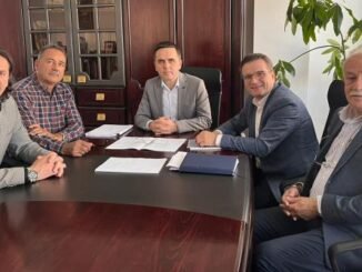 KUZEY MAKEDONYA KALKANDELEN BELEDIYESI YONETIMI VE BAYRAM VARDAR IMAR PLANI CAKISMASI