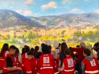 GENC KIZILAY ORGANiZASYONUYLA MiNiK KIZILAY GONULLUSU ORHANELiLi COCUKLAR PANORAMA MUZEDE