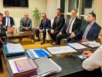 YAZI iCiN AK PARTi BURSA MiLLETVEKiLi ZAFER ISIK VE GEMLiK KENTSEL DONUSUM SORUNLARI