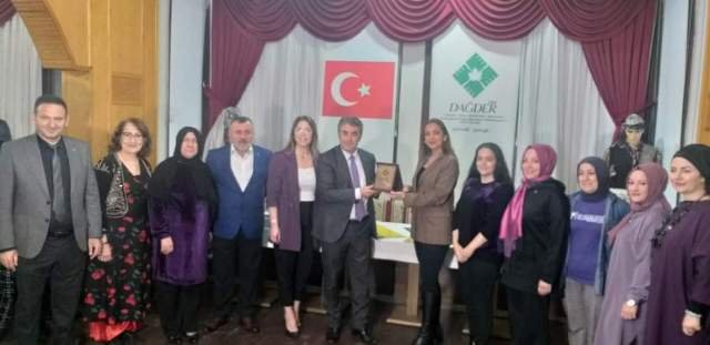 DAGDER MOR CEPKEN ETKINLIGI KADINA SIDDETLE MUCADELE EGITIMI DAGDER MOR CEPKEN ETKINLIGI KADINA SIDDETLE MUCADELE EGITIMI