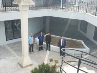 FAHRETTIN BESLI VE ISTANBUL OTOGARI MISAFIRHANESI