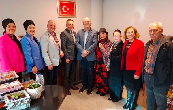 GENCLESEN TURKULER TOPLULUGU FARUK ANBARCIOGLU GENCLESEN TURKULER TOPLULUGU FARUK ANBARCIOGLU