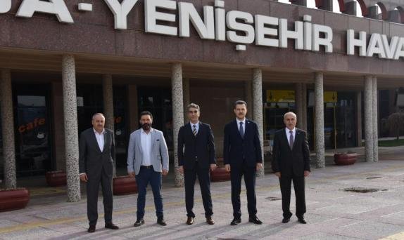 AK PARTI BURSA MILLETVEKILI MUSTAFA ESGIN YENISEHIR HAVAALANI AK PARTI BURSA MILLETVEKILI MUSTAFA ESGIN YENISEHIR HAVAALANI