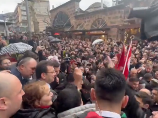 EKREM iMAMOGLU ULUCAMi GiRiS CIKISINDA iZDiHAM YASANDI