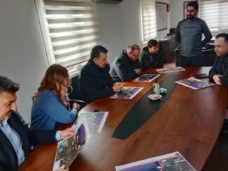 GEMLiK MUDANYA SAHiL YOLU YANTiYESiNDE iNCELEME MUSTAFA ESGiN SETENAY YUKSEL OLGUNER ORHAN SAMAST MEHMET SAMiL YiGiT