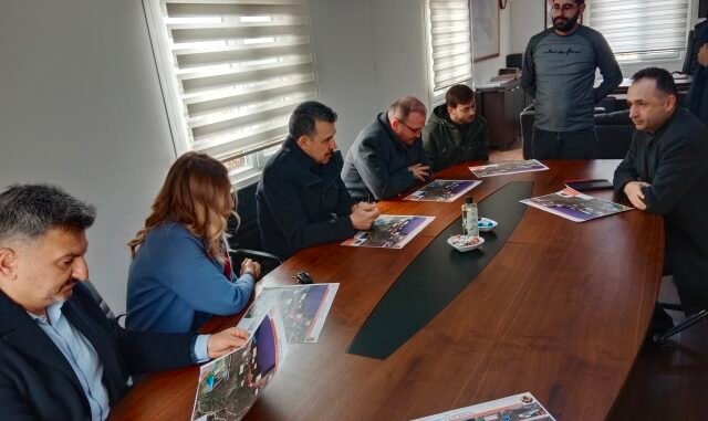 GEMLiK MUDANYA SAHiL YOLU YANTiYESiNDE iNCELEME MUSTAFA ESGiN SETENAY YUKSEL OLGUNER ORHAN SAMAST MEHMET SAMiL YiGiT GEMLiK MUDANYA SAHiL YOLU YANTiYESiNDE iNCELEME MUSTAFA ESGiN SETENAY YUKSEL OLGUNER ORHAN SAMAST MEHMET SAMiL YiGiT