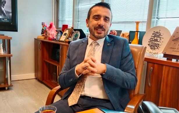 KESTEL BELEDiYE BASKANI ONDER TANIR