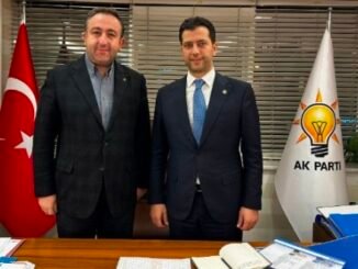 AK PARTi GENEL MERKEZ TESKiLAT BASKANLIGI MARMARA BOLGESi KOORDiNATORU iSMAiL KAYA VE AK QARTi OSMANGAZi iLCE BASKANI UFUK COMEZ