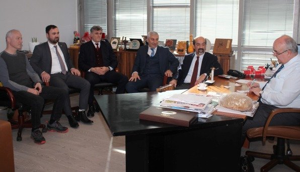 ARTVIN KAFKAS DERNEKLERI KONFEDERASYONU GENEL BASKANI BAHADIR MANASOGLU VE YONETIMI OLAY ZIYARETI ARTVIN KAFKAS DERNEKLERI KONFEDERASYONU GENEL BASKANI BAHADIR MANASOGLU VE YONETIMI OLAY ZIYARETI