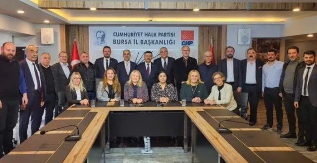 iYi PARTi iL BASKANI SELCUK TURKOGLU VE YONETiMiNDERN CHP iL BASKANI TURGUT OZKANA HAYIRLI OLSUN ZiYARETi iYi PARTi iL BASKANI SELCUK TURKOGLU VE YONETiMiNDERN CHP iL BASKANI TURGUT OZKANA HAYIRLI OLSUN ZiYARETi