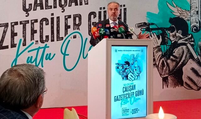 BUYUKSEHiR BELEDiYE BASKANI ALiNUR AKTAS OCAK CALISAN GAZETECiLER GUNU DAVETi BUYUKSEHiR BELEDiYE BASKANI ALiNUR AKTAS OCAK CALISAN GAZETECiLER GUNU DAVETi