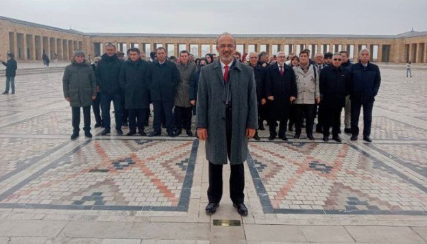 KALITE ORDUSU KALBIR ANITKABIRDE ATATURKUN HUZURUNDA KALITE ORDUSU KALBIR ANITKABIRDE ATATURKUN HUZURUNDA