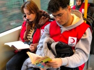 GENC KIZILAY METRODA KITAP OKUMA ETKINLIGI