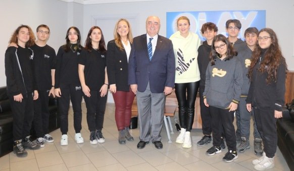 SAHiNKAYA AKADEMi SINIF RADYO KULUBU OGRENCiLERi TUBA PALANCI SEYDA GUMUS SAHiNKAYA AKADEMi SINIF RADYO KULUBU OGRENCiLERi TUBA PALANCI SEYDA GUMUS